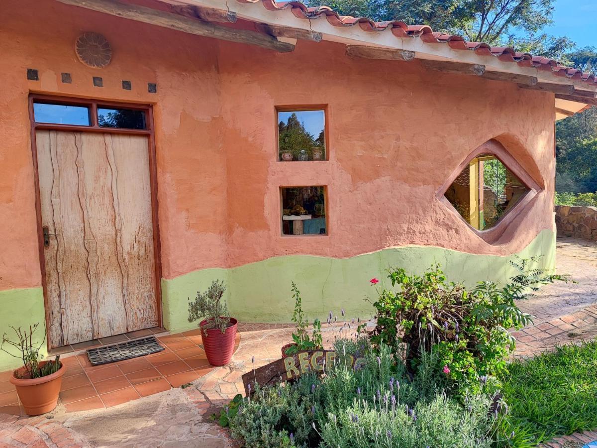 Yvy Casa Hotel Samaipata Buitenkant foto