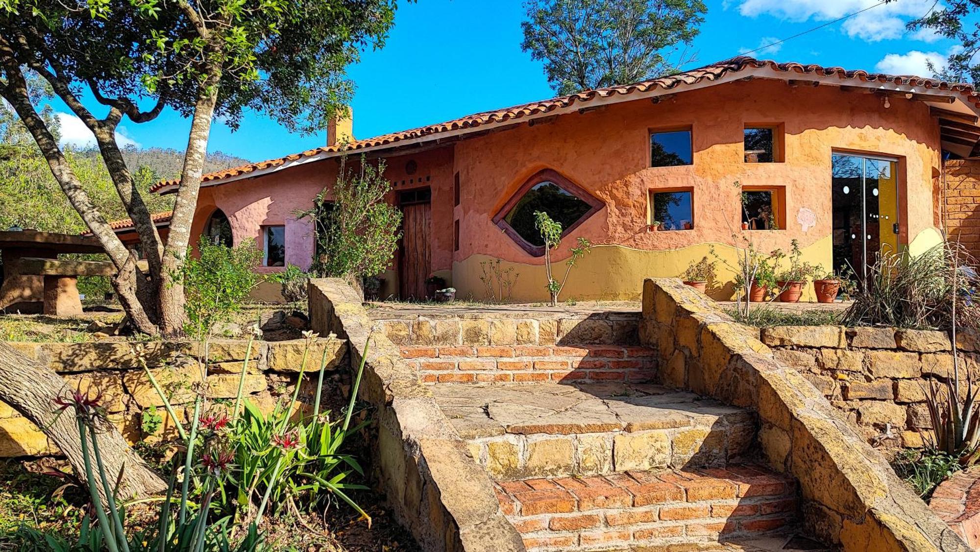 Yvy Casa Hotel Samaipata Buitenkant foto