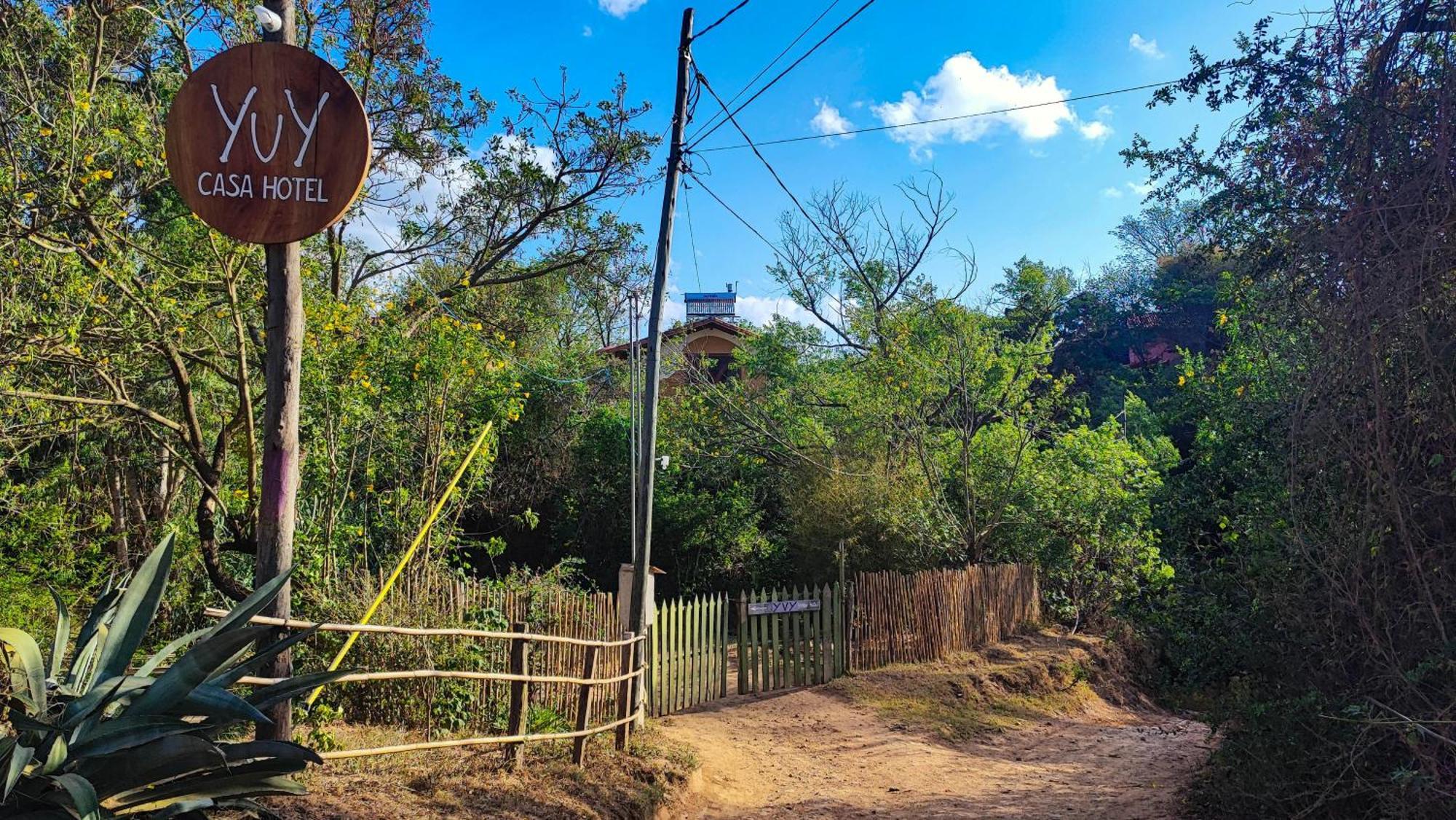 Yvy Casa Hotel Samaipata Buitenkant foto