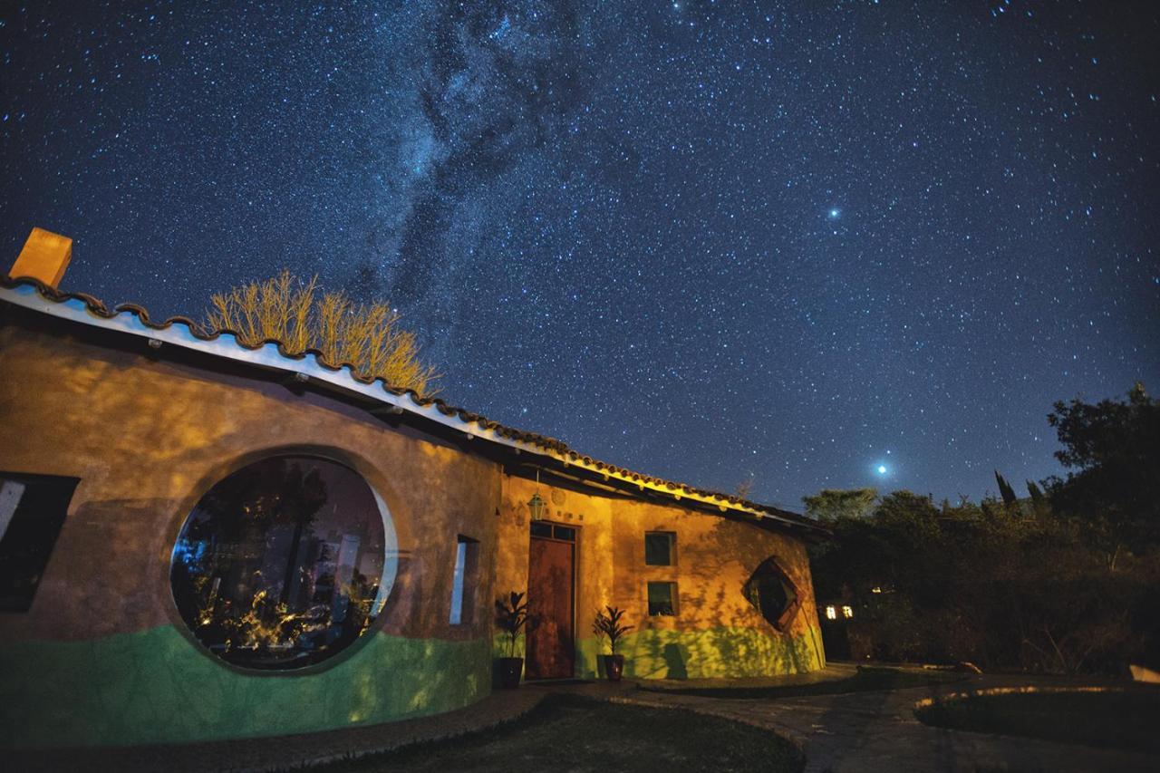 Yvy Casa Hotel Samaipata Buitenkant foto